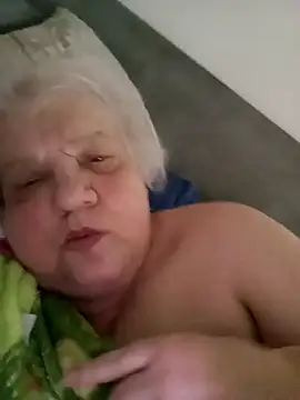 HapinessLovee online show from 04-04-26, 05:47