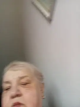 HapinessLovee online show from 02-13-26, 06:46