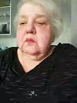 HapinessLovee online show from 03-18-26, 10:07