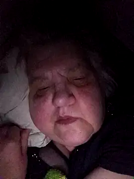 HapinessLovee online show from 04-05-26, 11:55