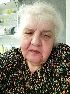 HapinessLovee online show from 04-09-26, 10:43