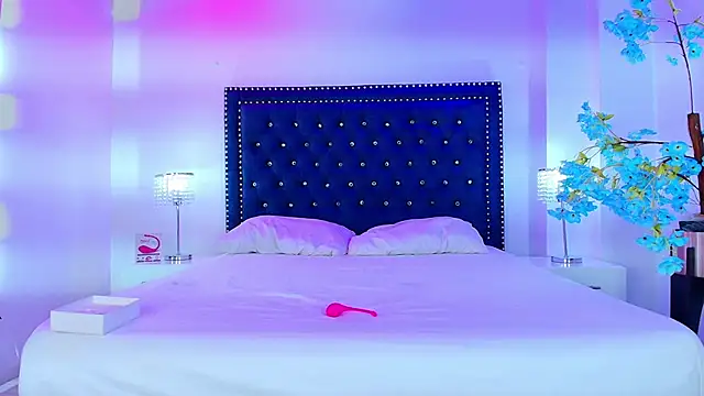 Snapshot of Velora_nigth chatting on 01-16-26, 11:03 Velora nigth online show from 01-16-26, 11:03