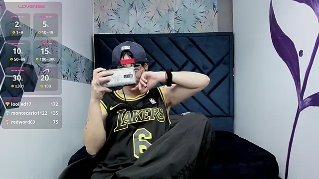 Kiara Fox   online show from 01-08-26, 08:37