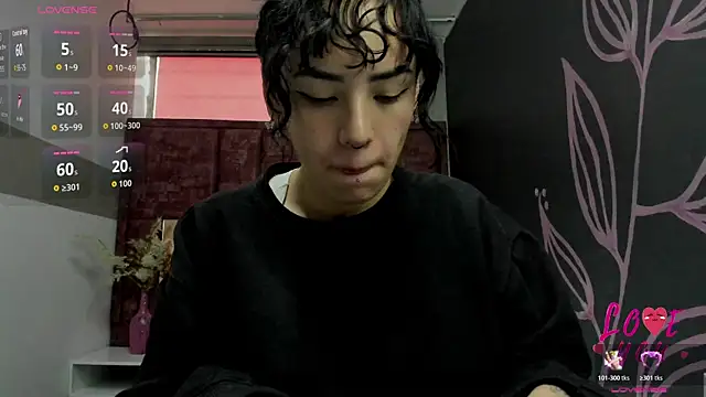 Kiara Fox   online show from 03-31-26, 07:16