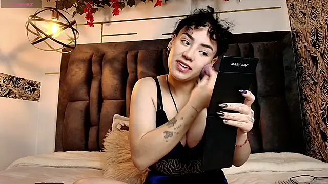 Kiara Fox   online show from 02-24-26, 02:29