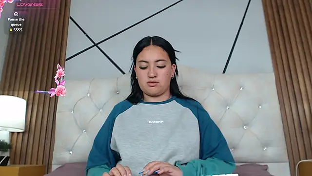 Molly Denver online show from 01-14-26, 12:14