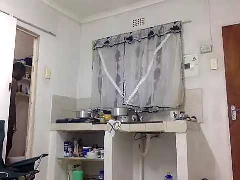 BloodmoonAlpha 1 online show from 02-06-26, 05:09