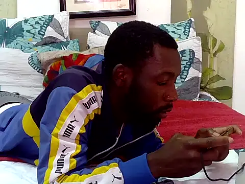 BloodmoonAlpha 1 online show from 12-05-25, 12:48