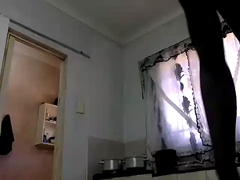 BloodmoonAlpha 1 online show from 02-03-26, 07:24