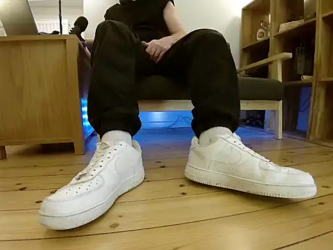 Snapshot of jonas_camboy chatting on 02-07-26, 03:31 jonas camboy online show from 02-07-26, 03:31