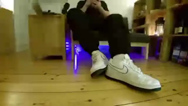 Snapshot of jonas_camboy chatting on 12-16-25, 05:28 jonas camboy online show from 12-16-25, 05:28