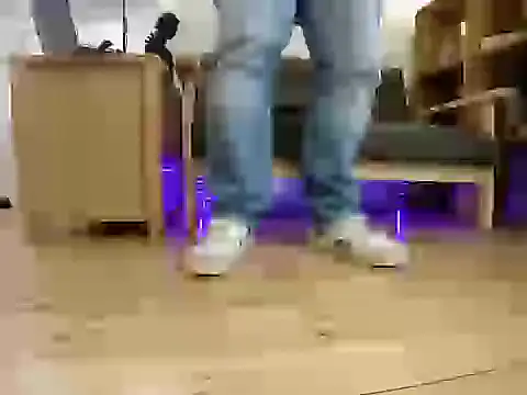 Snapshot of jonas_camboy chatting on 02-19-26, 03:42 jonas camboy online show from 02-19-26, 03:42