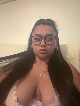 Wild Busty Niyah XX online show from 03-30-26, 07:59