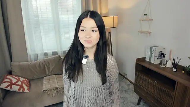 LonaLongsdorf online show from 01-14-26, 08:51