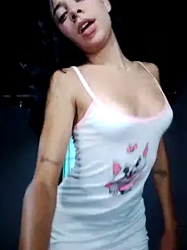 Vaness hot online show from 06-16-26, 07:36