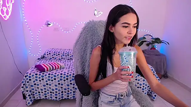 Sofia tgn online show from 05-30-26, 06:13