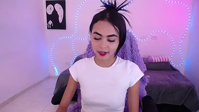 Sofia tgn online show from 04-16-26, 06:30