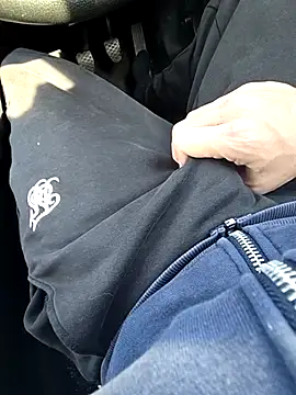 Snapshot of Ronnieedge chatting on 03-20-26, 03:46 Ronnieedge online show from 03-20-26, 03:46