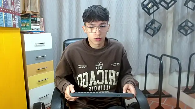 jeremy job online show from 04-18-26, 11:56