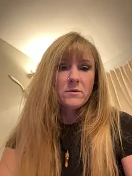 alluringpixie online show from 03-16-26, 11:51