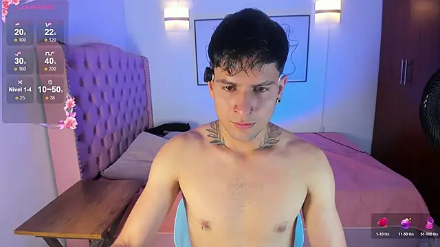 vaalentiino online show from 03-31-26, 07:16