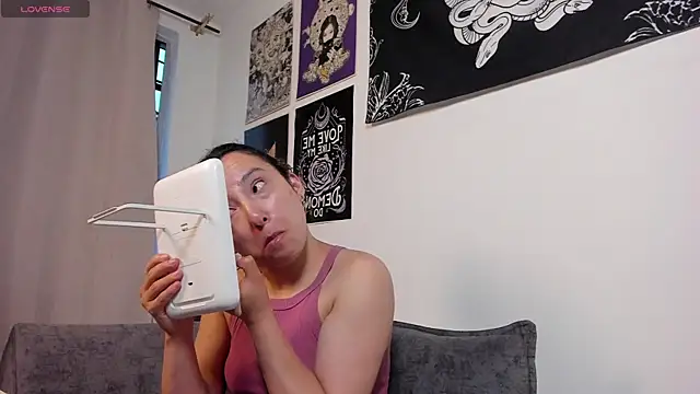 Snapshot of little__ammy chatting on 06-16-26, 11:05 little ammy online show from 06-16-26, 11:05