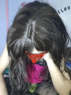 daisytaylorx1 online show from 04-10-26, 09:44