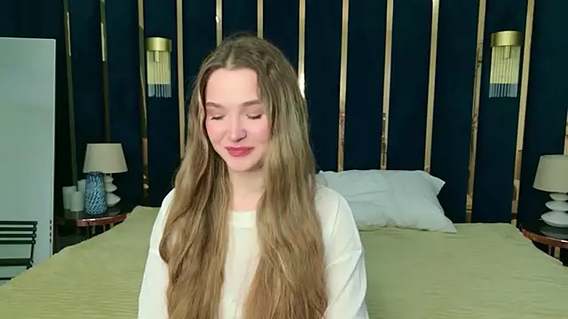 Lina Sinerz online show from 02-11-26, 08:31