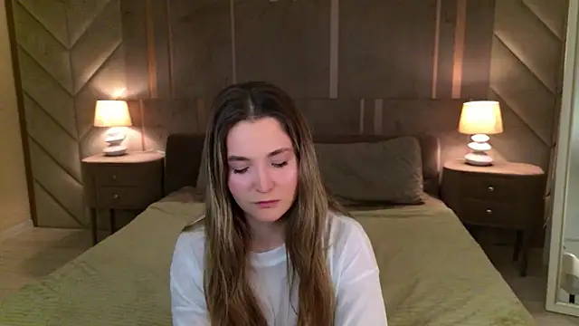 Lina Sinerz online show from 03-10-26, 08:46