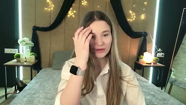 Lina Sinerz online show from 02-21-26, 08:33