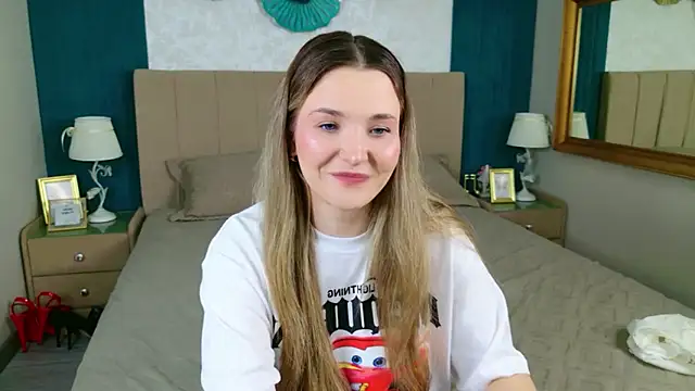 Lina Sinerz online show from 02-14-26, 08:31