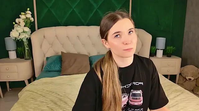 Lina Sinerz online show from 03-24-26, 03:56