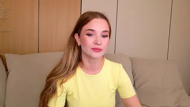 Lina Sinerz online show from 06-29-26, 08:41