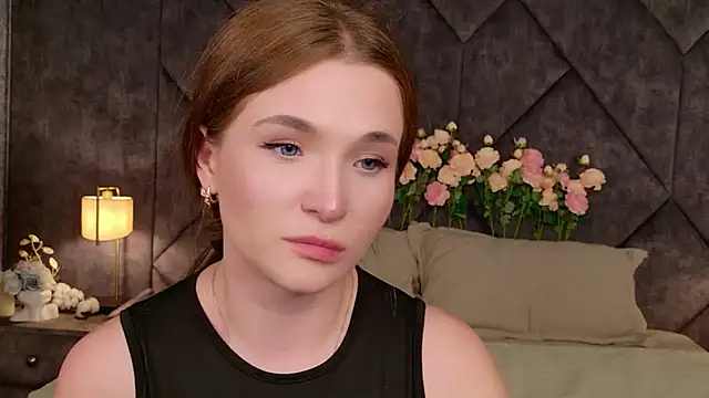 Lina Sinerz online show from 06-21-26, 03:29