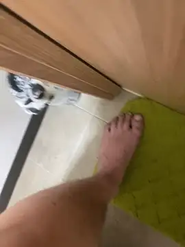 hairylittledic online show from 06-27-26, 12:27