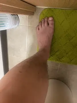 hairylittledic online show from 06-02-26, 11:05