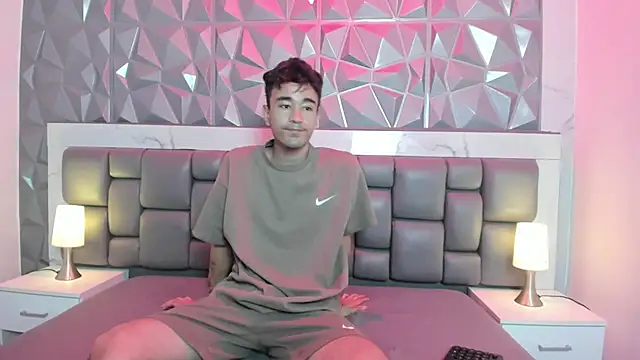 KathyAiden online show from 02-07-26, 07:44