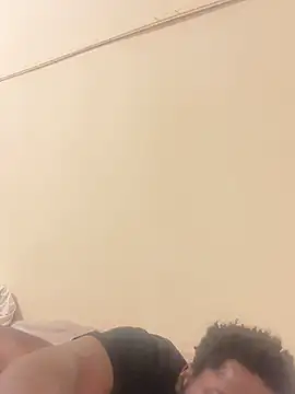 Snapshot of Peter4128 chatting on 12-05-25, 02:10 Peter4128 online show from 12-05-25, 02:10