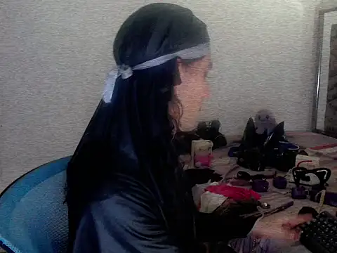 michaeldissts online show from 12-20-25, 06:27