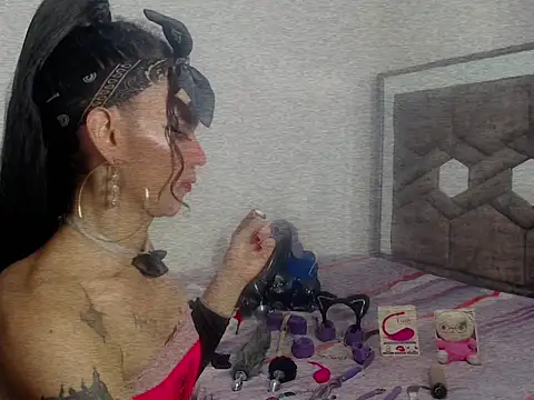 michaeldissts online show from 12-18-25, 09:07