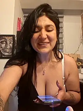 Magenta Moon online show from 03-25-26, 11:14