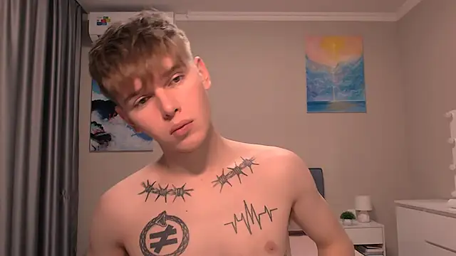 Fredd Xanders online show from 12-15-25, 11:10