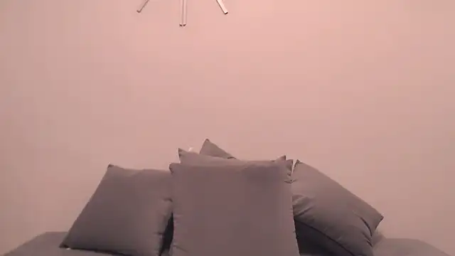 Fredd Xanders online show from 04-17-26, 04:04