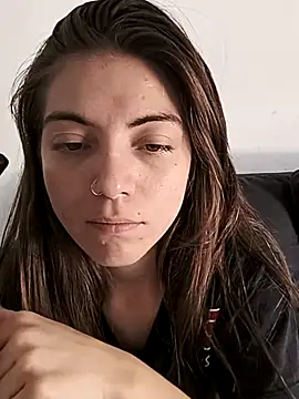 Ceciihot online show from 12-16-25, 06:34