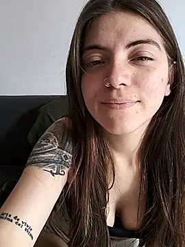 Ceciihot online show from 01-06-26, 04:00