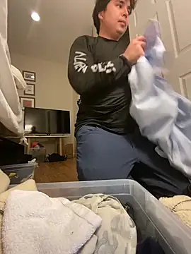 phantom898983 online show from 12-21-25, 06:26