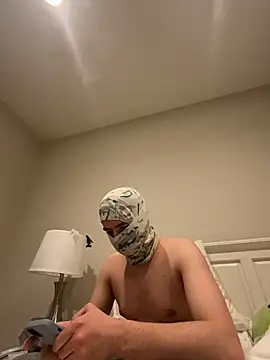 phantom898983 online show from 04-06-26, 07:31