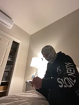 phantom898983 online show from 04-07-26, 10:11