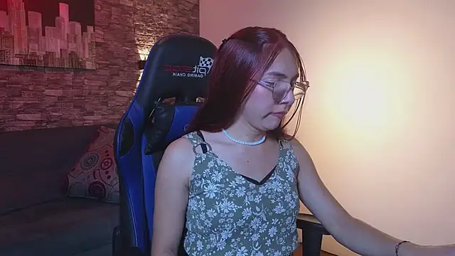 scarlettvg online show from 12-23-25, 03:50