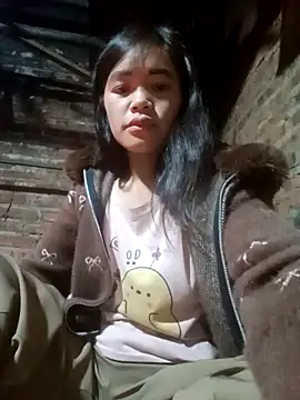 Snapshot of mon-monk chatting on 12-16-25, 12:53 mon-monk online show from 12-16-25, 12:53